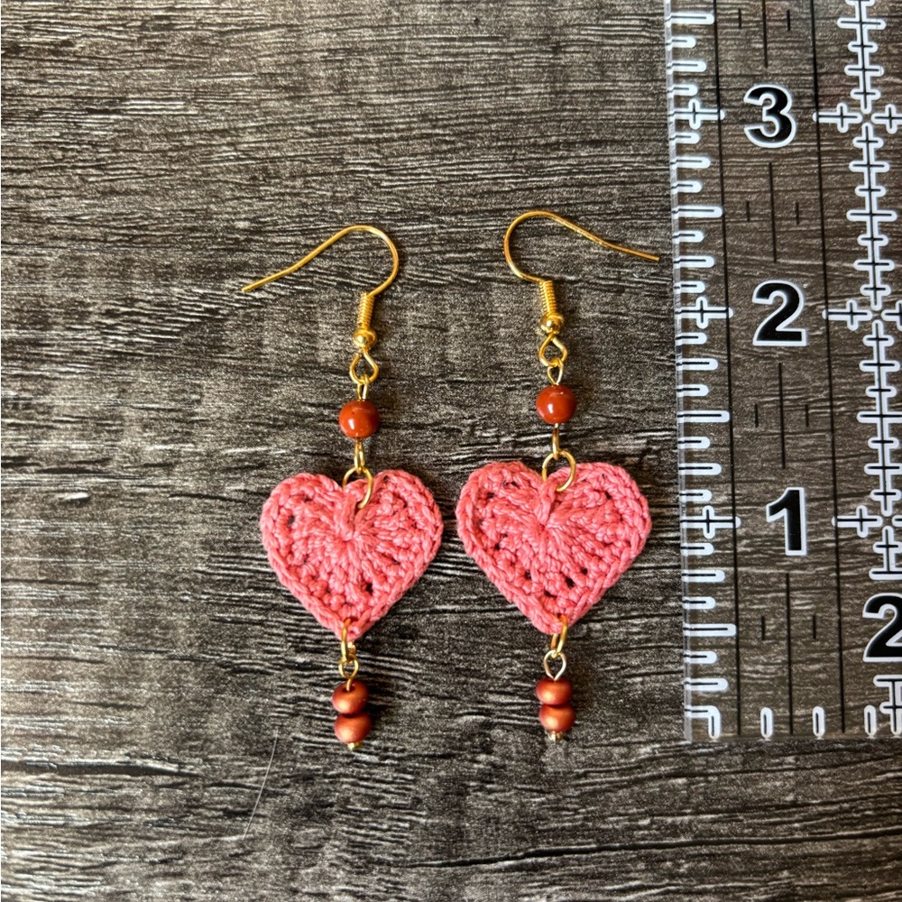 NWOT Handcrafted Coral Crochet Heart Earrings - Picture 4 of 5